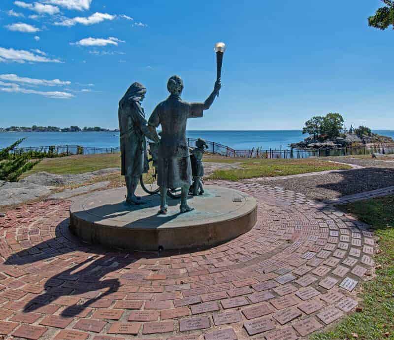 Symbol of Hope Sculpture at The Connecticut Hospice